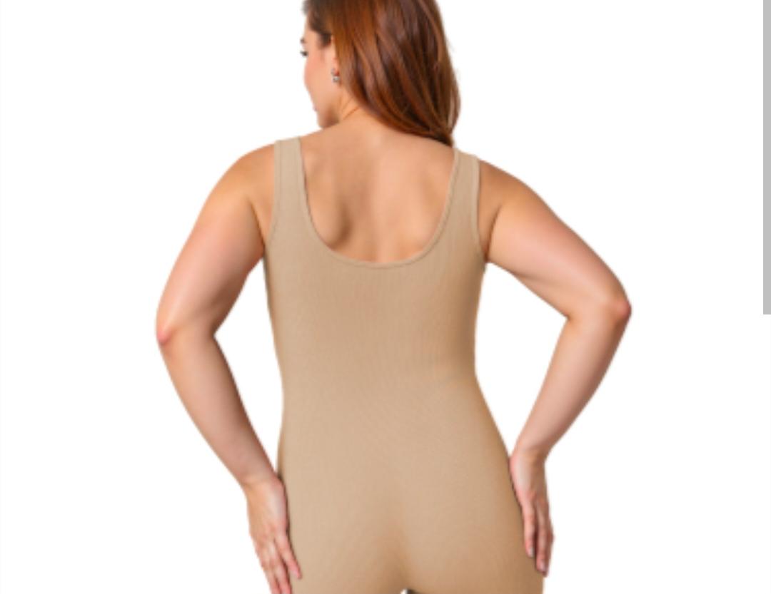 Lockit24 Ribbed Sculpt Tank Shaper